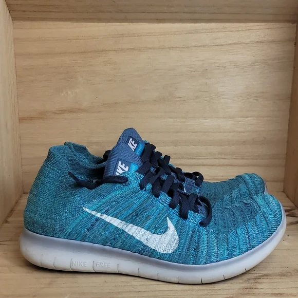 Nike Free RN Flyknit Women's 6 Running Shoes 831070-404 Blue White Ocean Fog - Picture 4 of 10